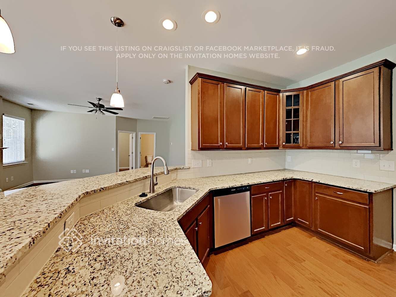 Building Photo - 13126 Reunion St