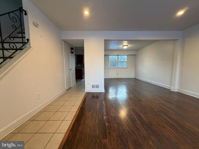 Building Photo - 3330 Bryan Ct