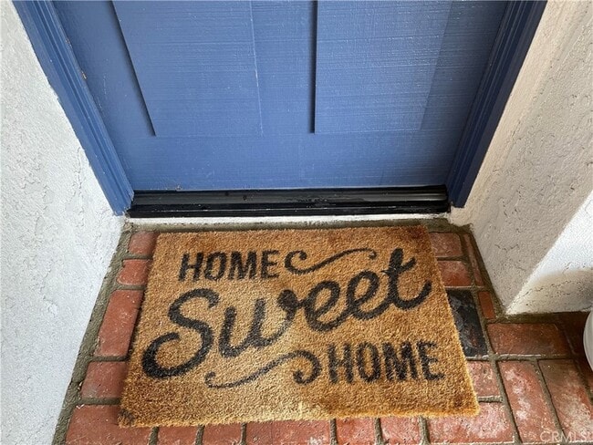 Building Photo - 21901 Summer Cir