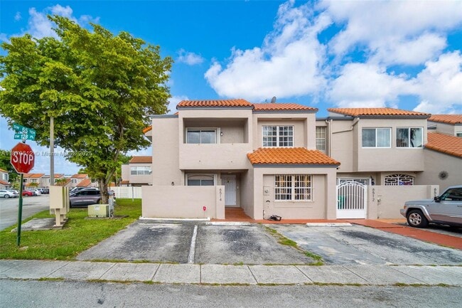 Building Photo - 6514 SW 128th Pl