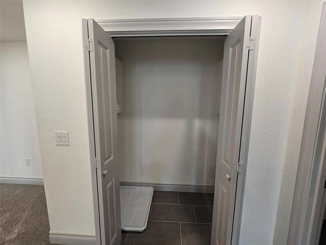 Building Photo - 2105 Tiger Trail