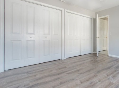 Closet-1 - 197 N Beverwyck Rd