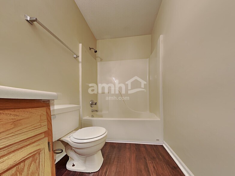 Building Photo - 8343 Southern Springs Way
