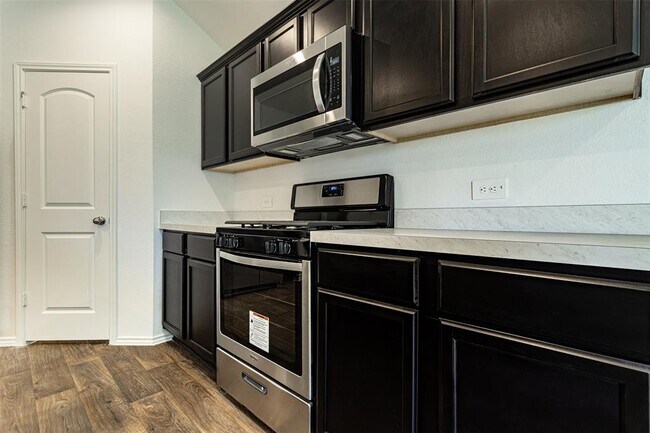 Building Photo - 21311 Violet Dusk Dr