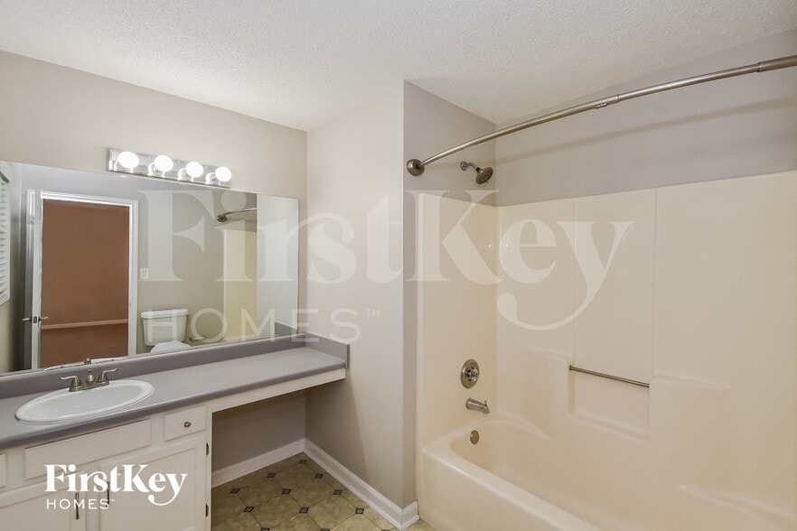 Building Photo - 4473 Lindsey Dr SW