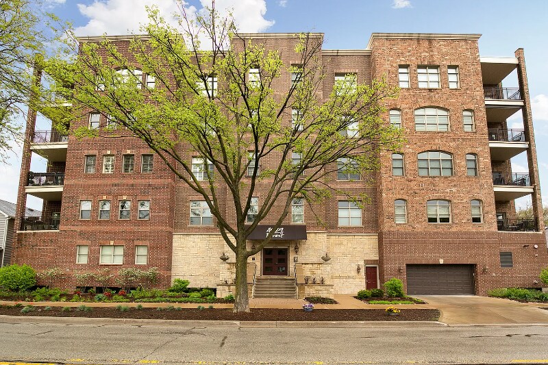 Primary Photo - 4929 Forest Ave