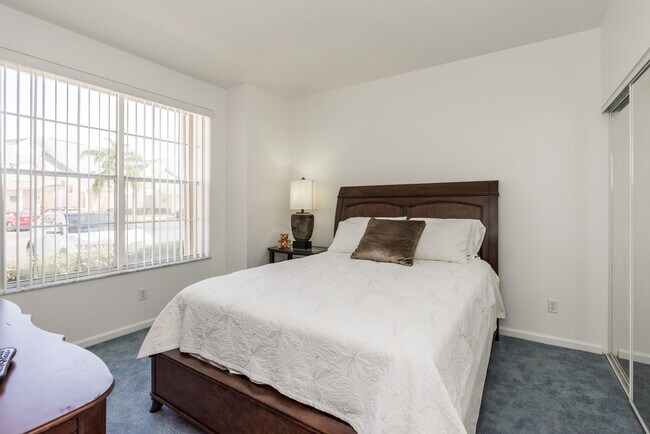 Building Photo - 501 Muirfield Ct