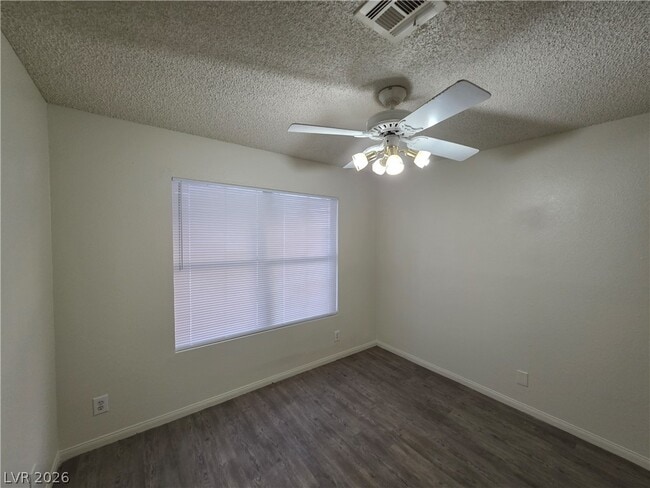 Building Photo - 6561 Avon Ct