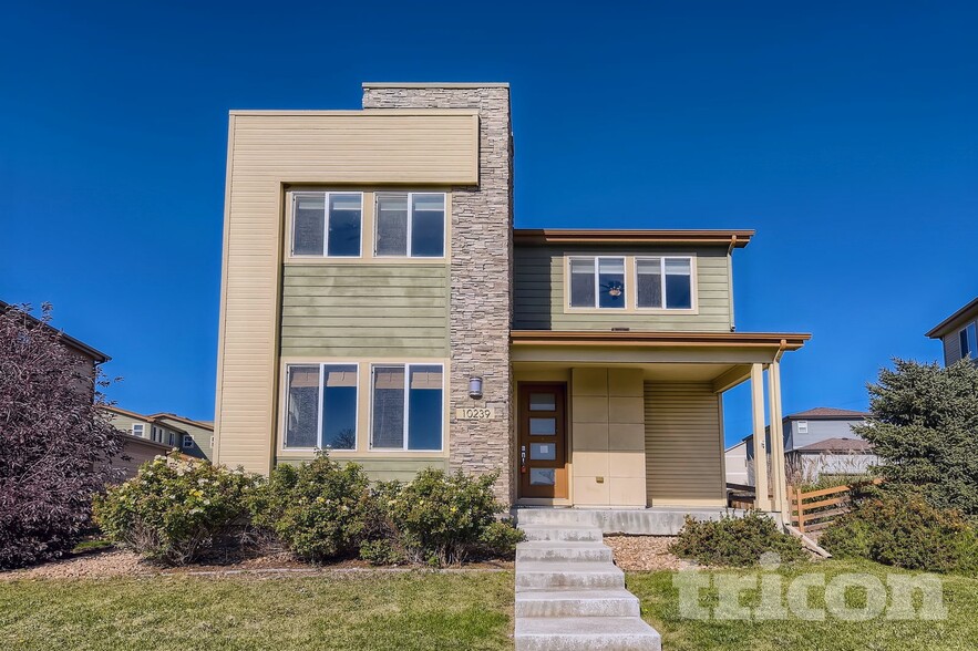 Building Photo - 10239 Southlawn Cir