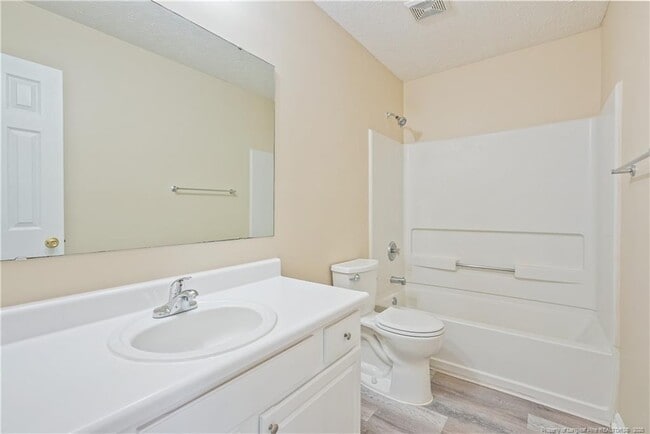 Building Photo - 6328 Fox Glen Dr