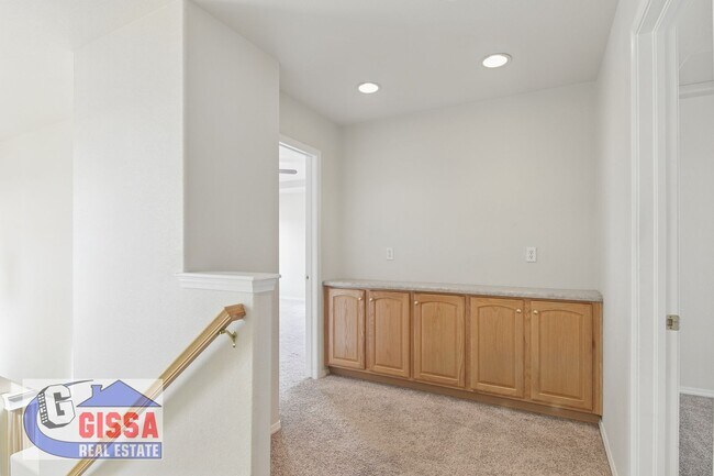 Building Photo - Beautiful home available to move in on 08/05/2026 but not before!