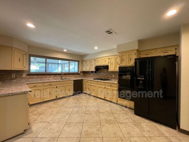 Building Photo - 4513 Woodlyn Dr