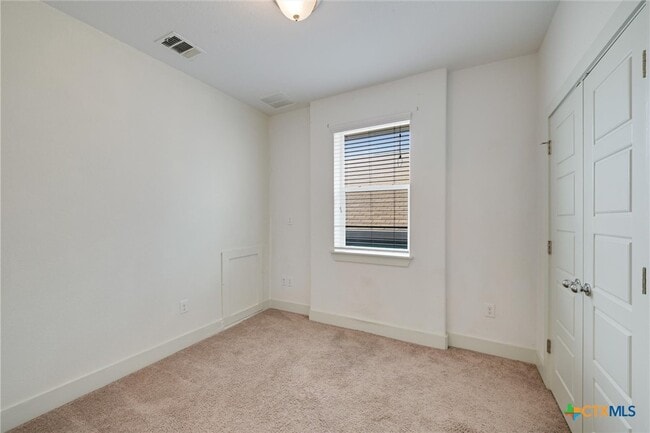 Building Photo - 2205 Capulet St