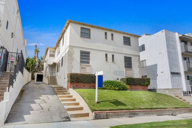 Building Photo - 1525 S Beverly Dr