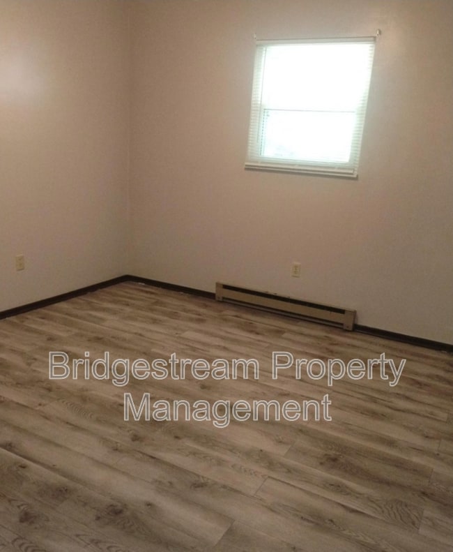 Building Photo - 48 Candlewood Ct