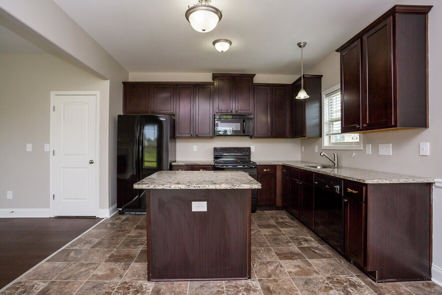 Building Photo - 4312 Rolfe Ct