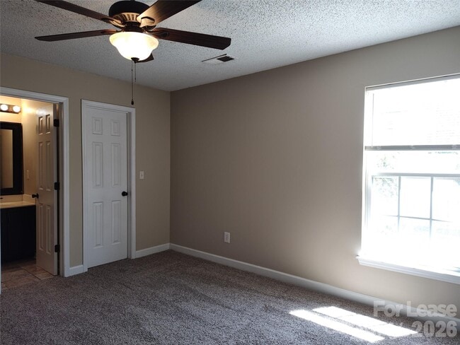 Building Photo - 1408 Jordans Pond Ln