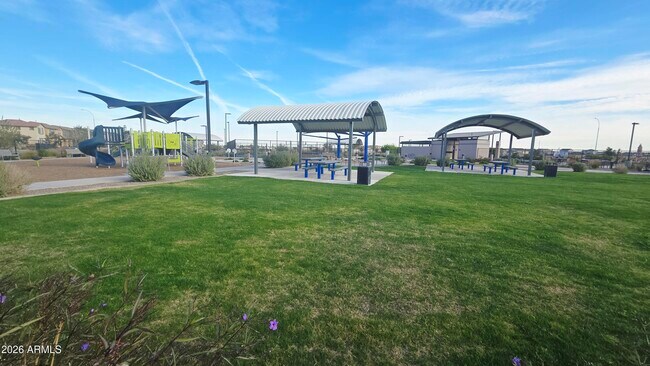 Building Photo - 9961 W Mitchell Ave