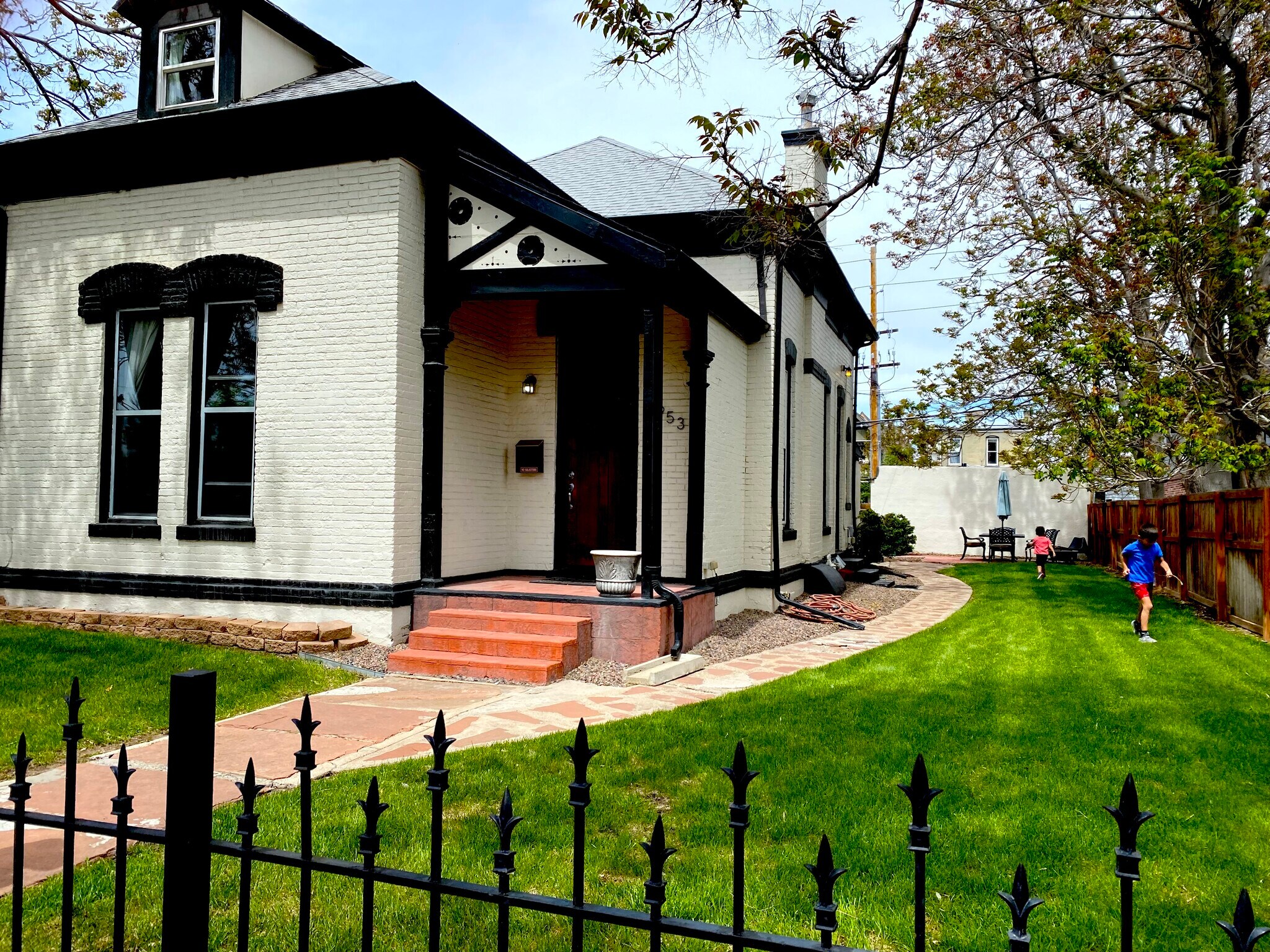 Building Photo - 2953 Stout St