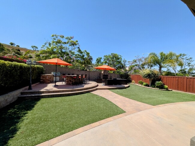 Building Photo - 3433 Arborview Dr