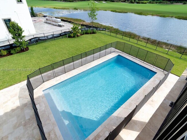 Building Photo - 10400 S Barnsley Dr