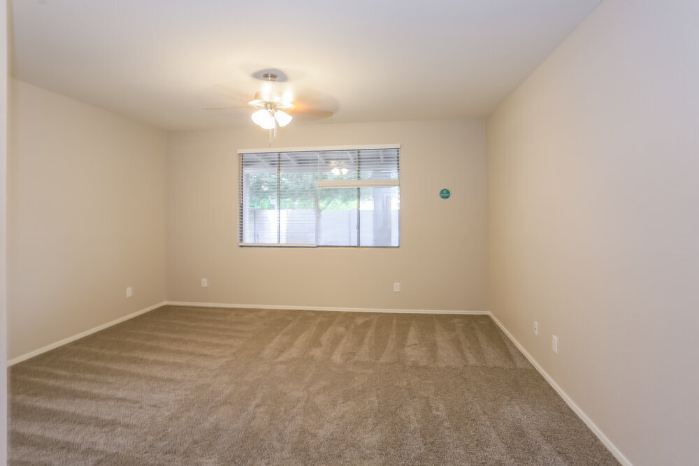 Building Photo - 6531 S 17th Ave