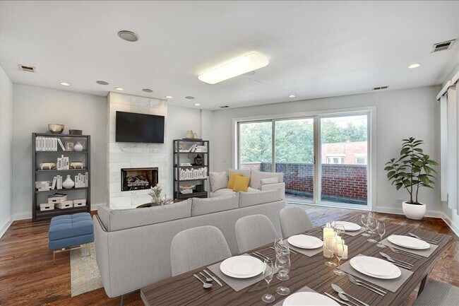 Building Photo - 3505 N Elston Ave