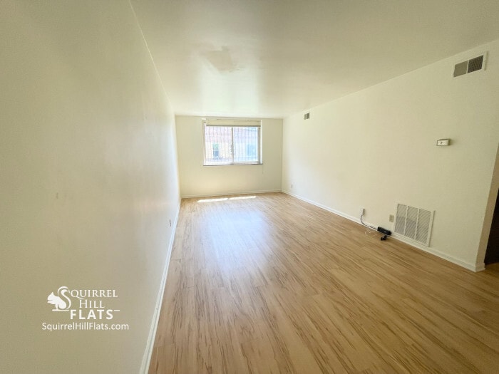 Building Photo - 5712 Phillips Ave