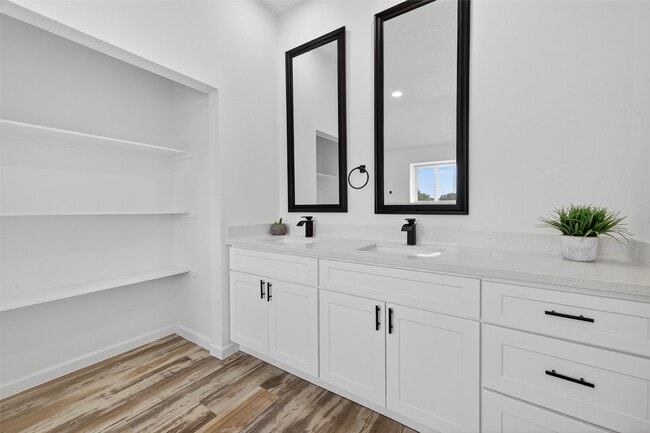 Building Photo - 6307 Marinwood Dr