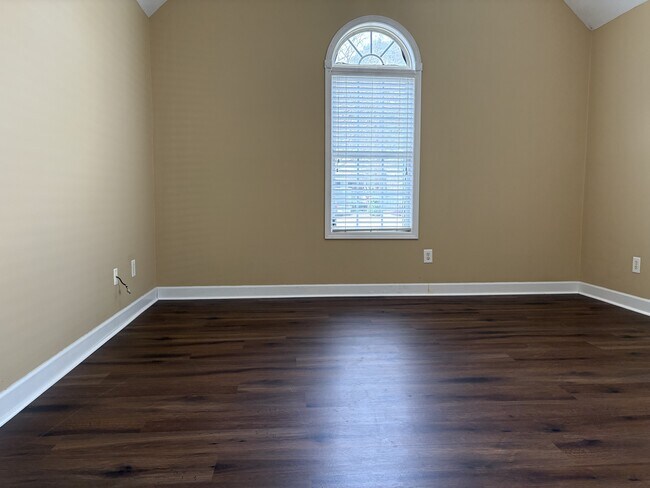 Building Photo - 3426 Shadow Birch Rd