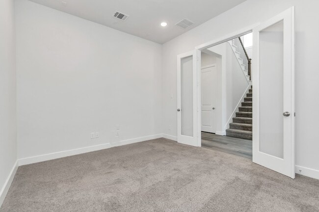 Building Photo - 21118 Chelton Bch Dr