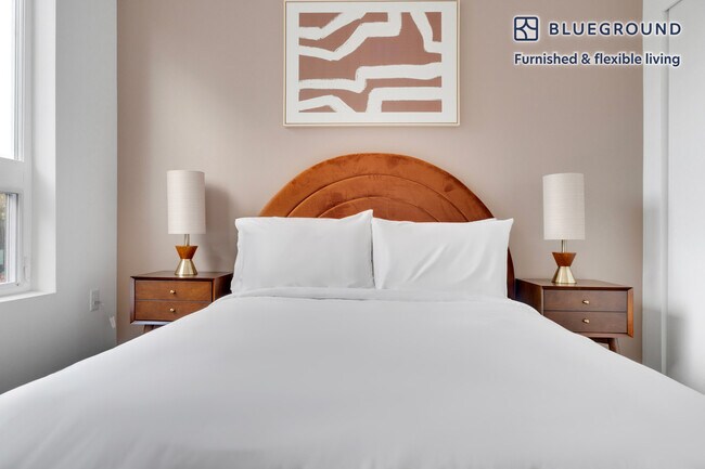 Building Photo - 1502 Fawcett Ave