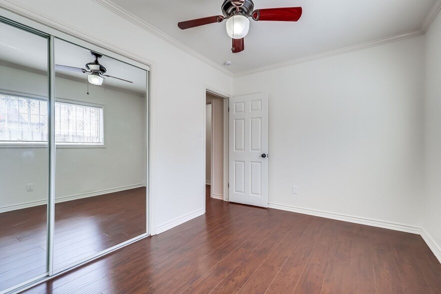 Building Photo - 4445 Marine Ave
