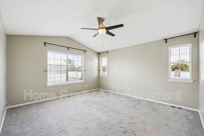 Building Photo - 9273 W 107th Pl