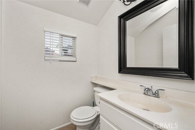 Building Photo - 1032 Aurora Ln