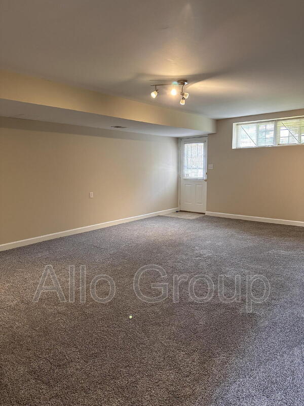 Building Photo - 139 Bonnybrook Rd