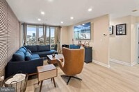 Building Photo - 100 Harborview Dr