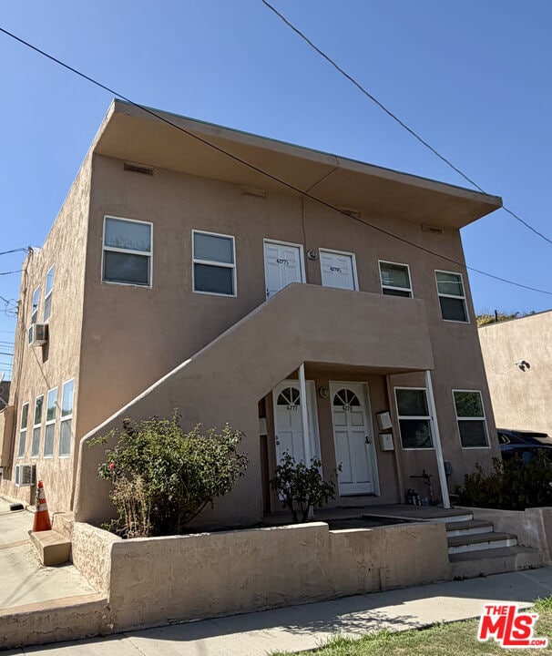 Building Photo - 4277 Colbath Ave