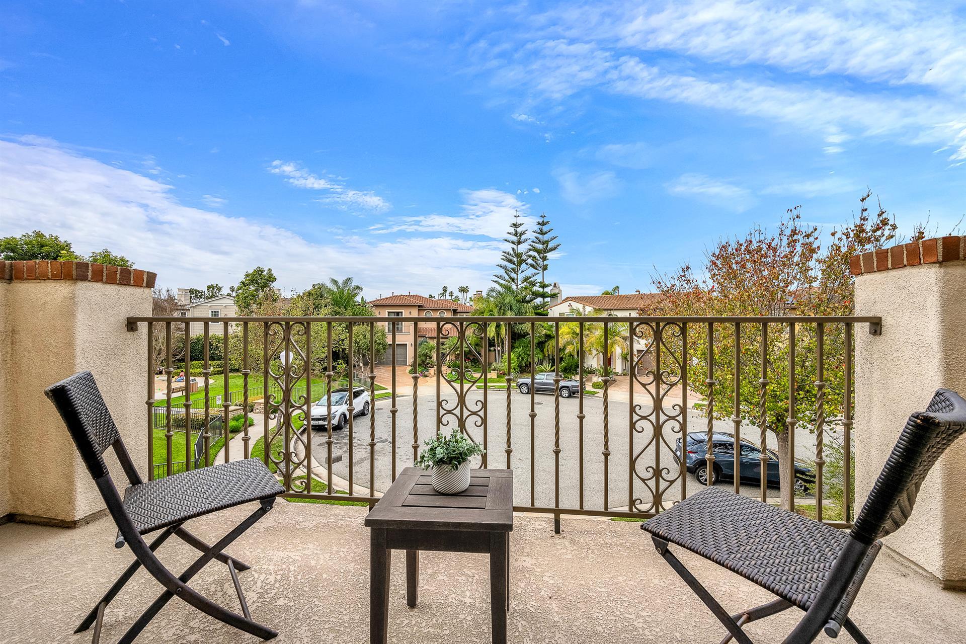 Building Photo - 8001 Ocean Bluff Dr