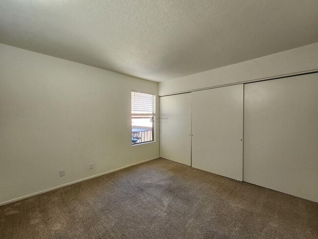 Building Photo - 941 Calle Mejia