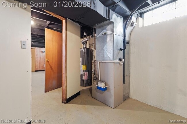 Building Photo - 29942 Avondale St