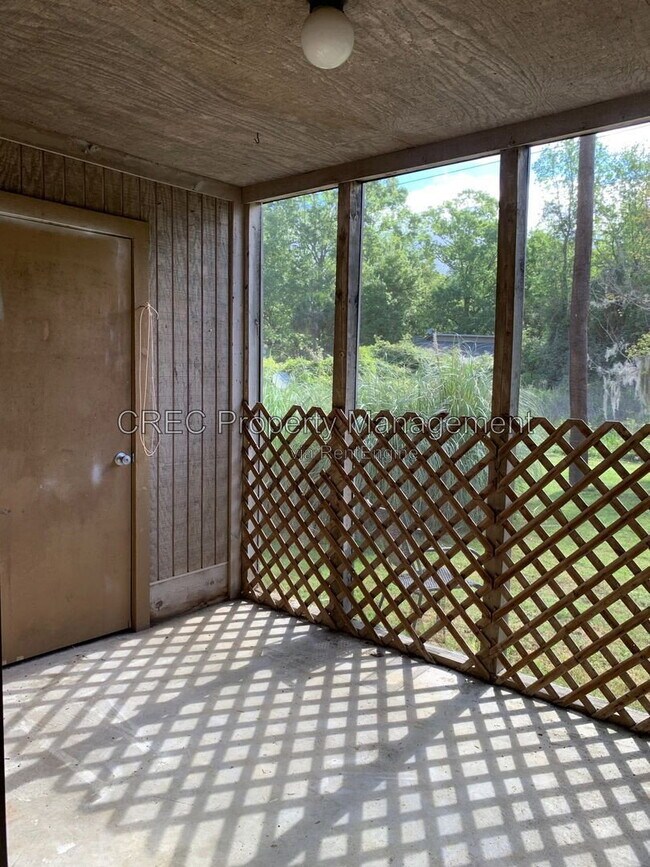 Building Photo - 2736 Jobee Dr