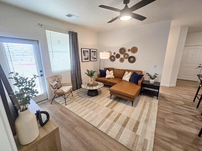 Building Photo - Solace at Casa Grande Crossings