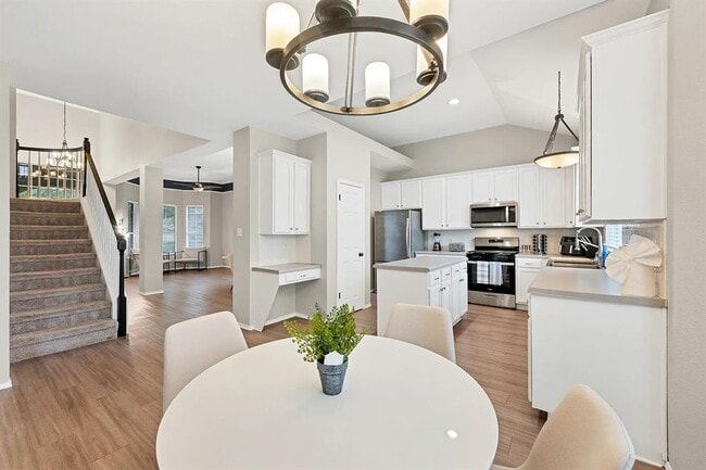 Building Photo - 11306 Avering Ln