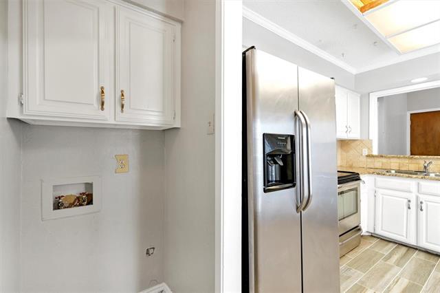 Building Photo - 17490 Meandering Way