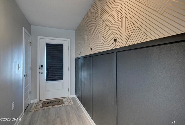 Building Photo - 4920 Shurer Ln