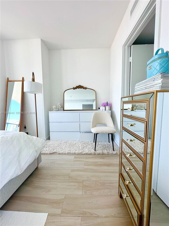 Building Photo - 1300 S Miami Ave