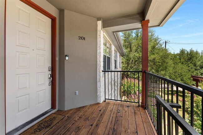 Building Photo - 4307 Eck Ln