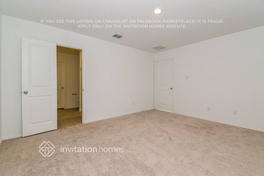 Building Photo - 1418 Cherrybark Dr