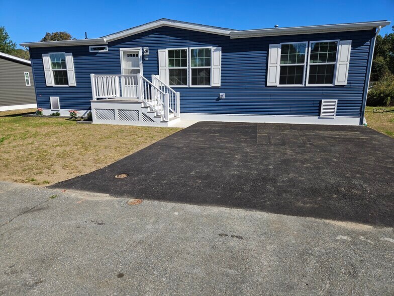 Building Photo - 16 Boulder Way